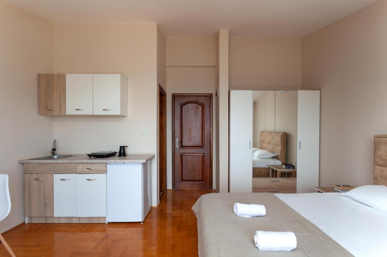 Apartment Eco Village Buljarica Budva